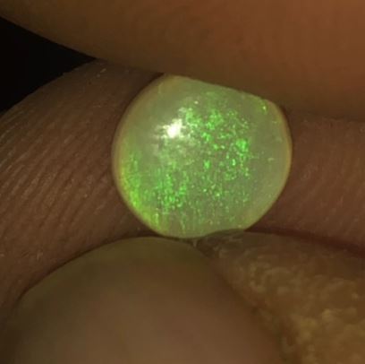 Lovely green moss pattern round opal