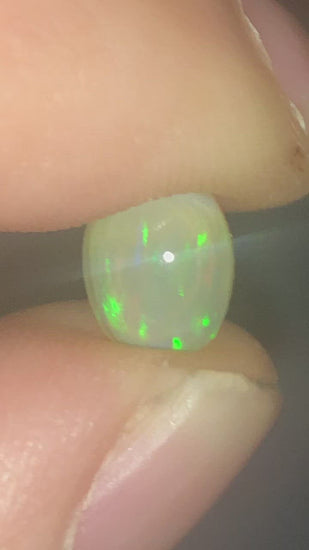 Striped Mintabie crystal opal