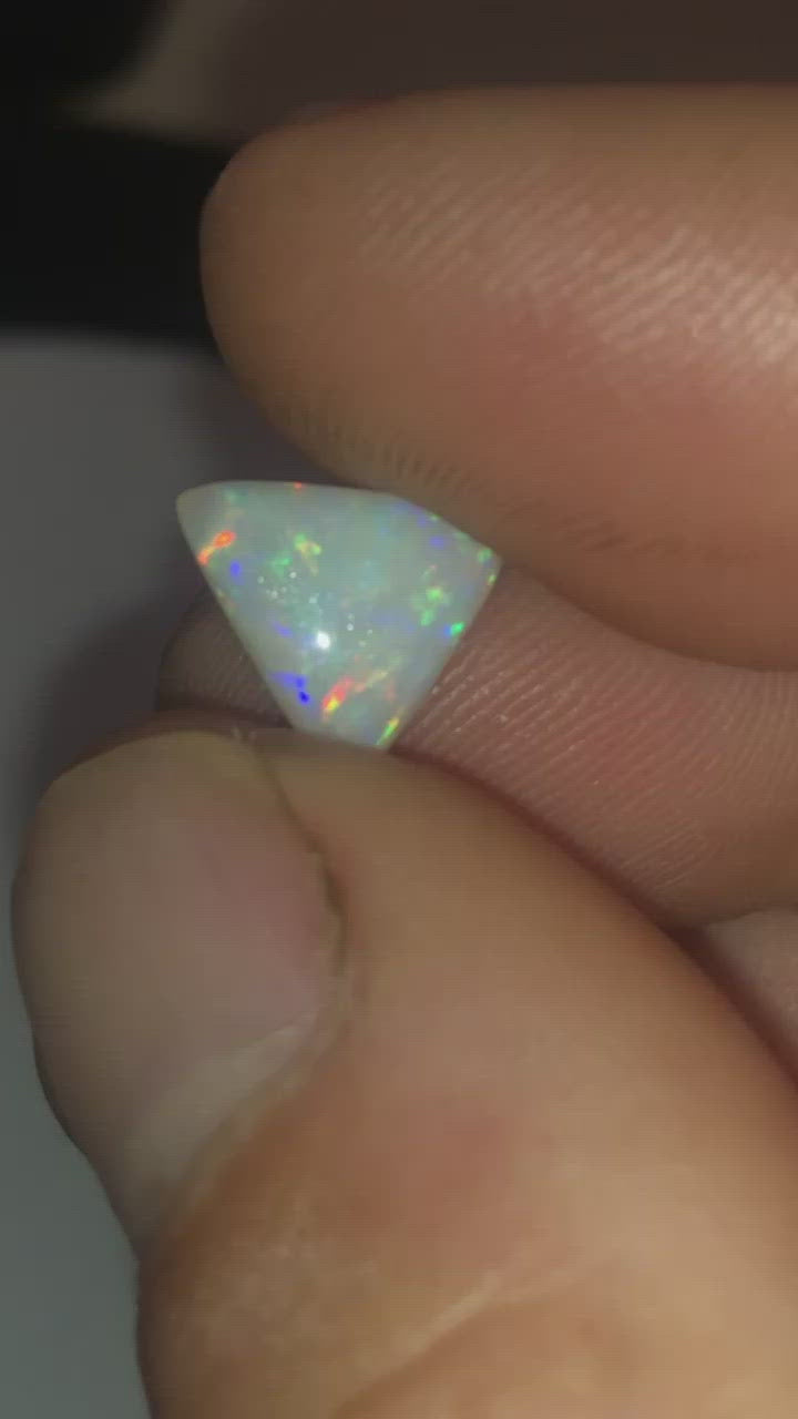 Gorgeous triangle shaped opal